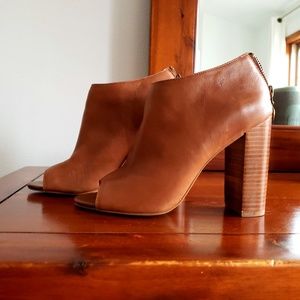 Steve Madden "Stinger" heels